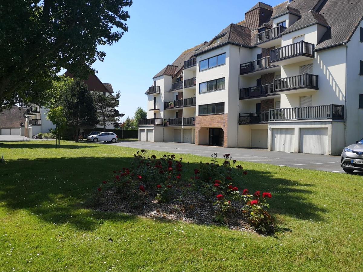 A 200m Apartment *